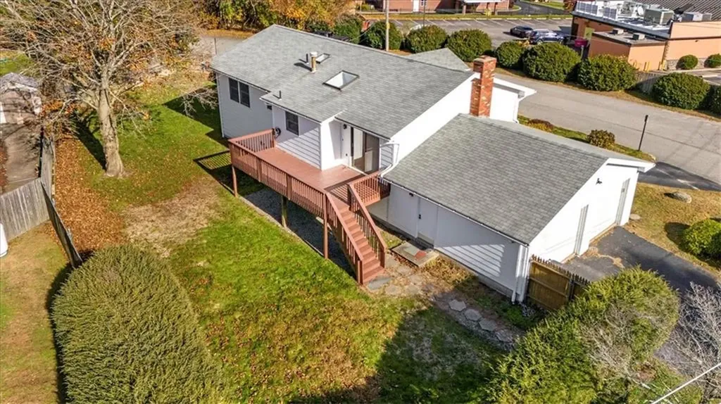 10 Sheffield Road Cranston RI 02920