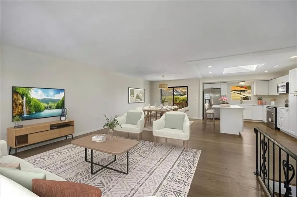 10 Sheffield Road Cranston RI 02920