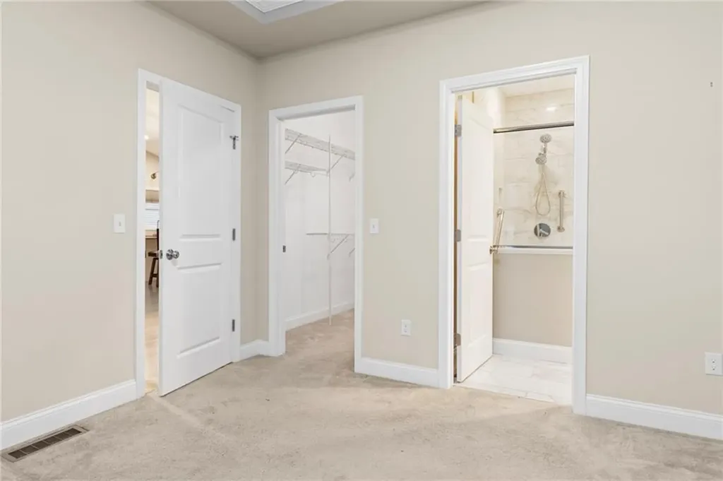 5 W Glen Lane West Warwick RI 02893