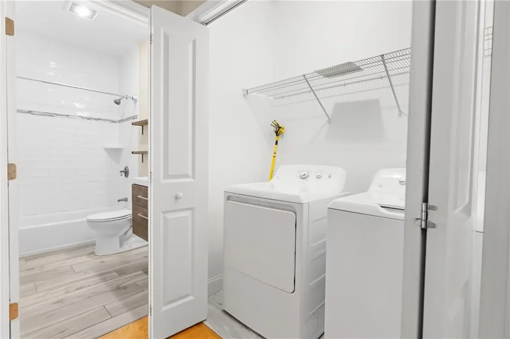 5 W Glen Lane West Warwick RI 02893