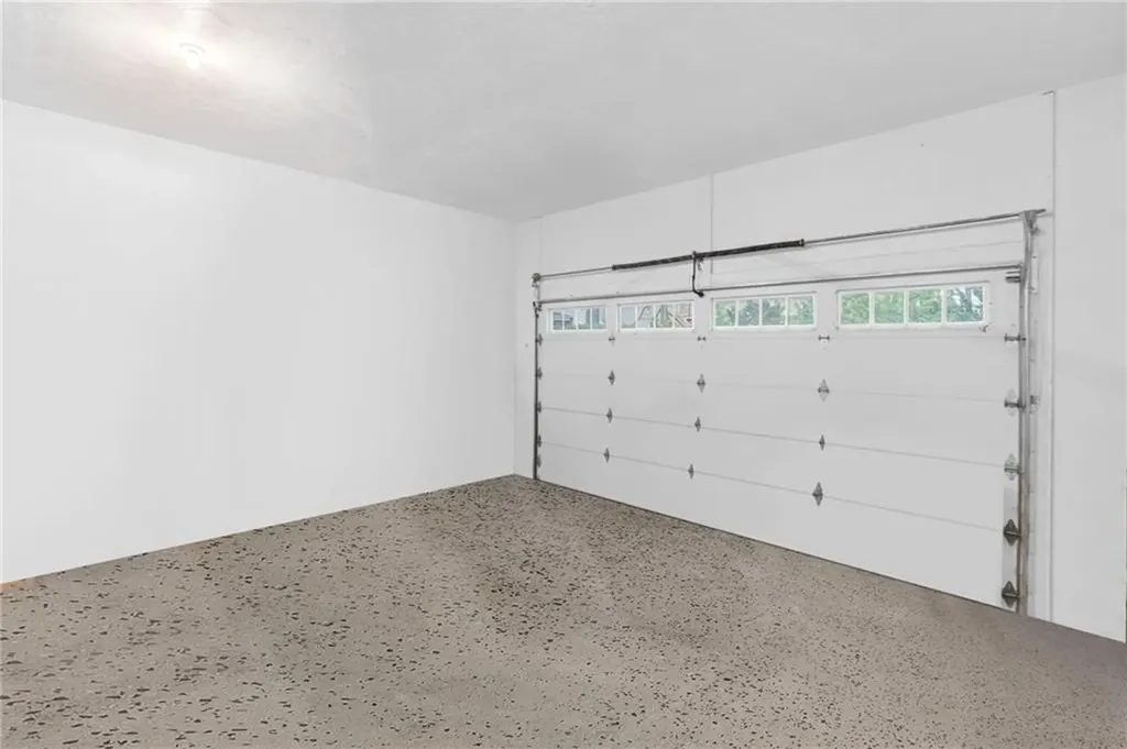 5 W Glen Lane West Warwick RI 02893