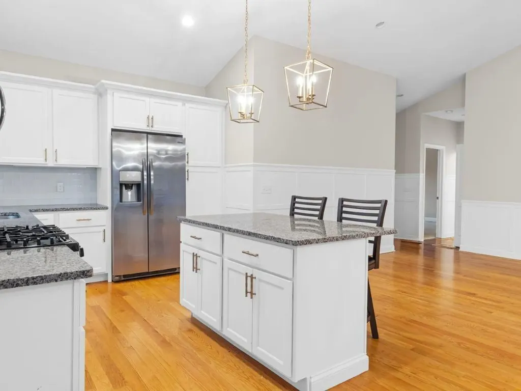 5 W Glen Lane West Warwick RI 02893