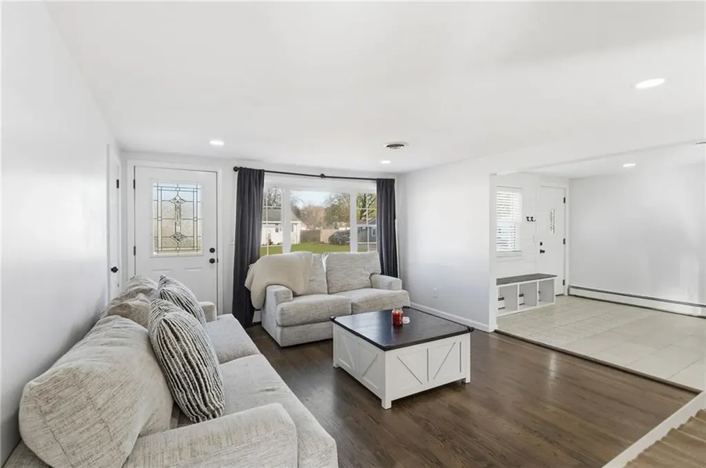 85 Union Avenue Warwick RI 02889