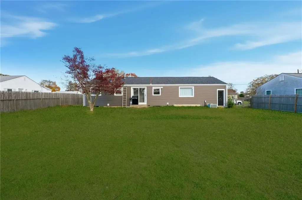 85 Union Avenue Warwick RI 02889