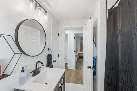 85 Union Avenue Warwick RI 02889