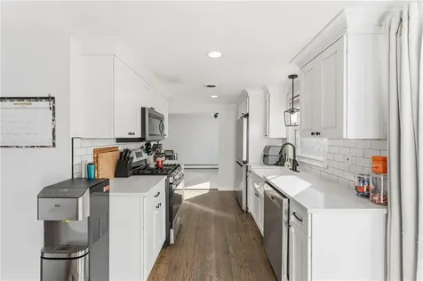 85 Union Avenue Warwick RI 02889