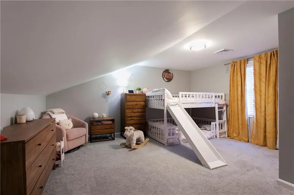 8 Summit Avenue Johnston RI 02919