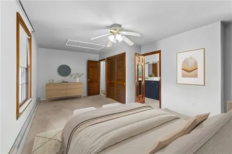 40 Aaron Avenue Bristol RI 02809