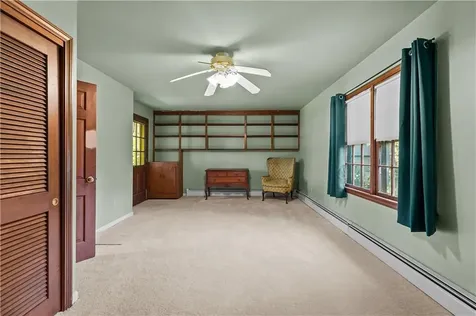 40 Aaron Avenue Bristol RI 02809