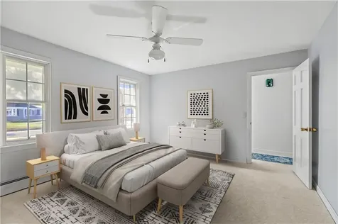 40 Aaron Avenue Bristol RI 02809