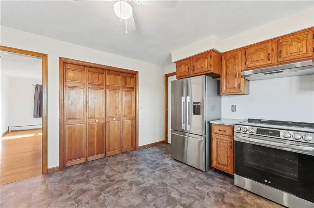 3 White Avenue East Providence RI 02915