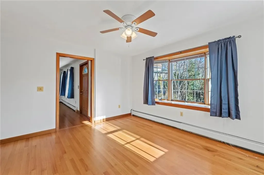 3 White Avenue East Providence RI 02915