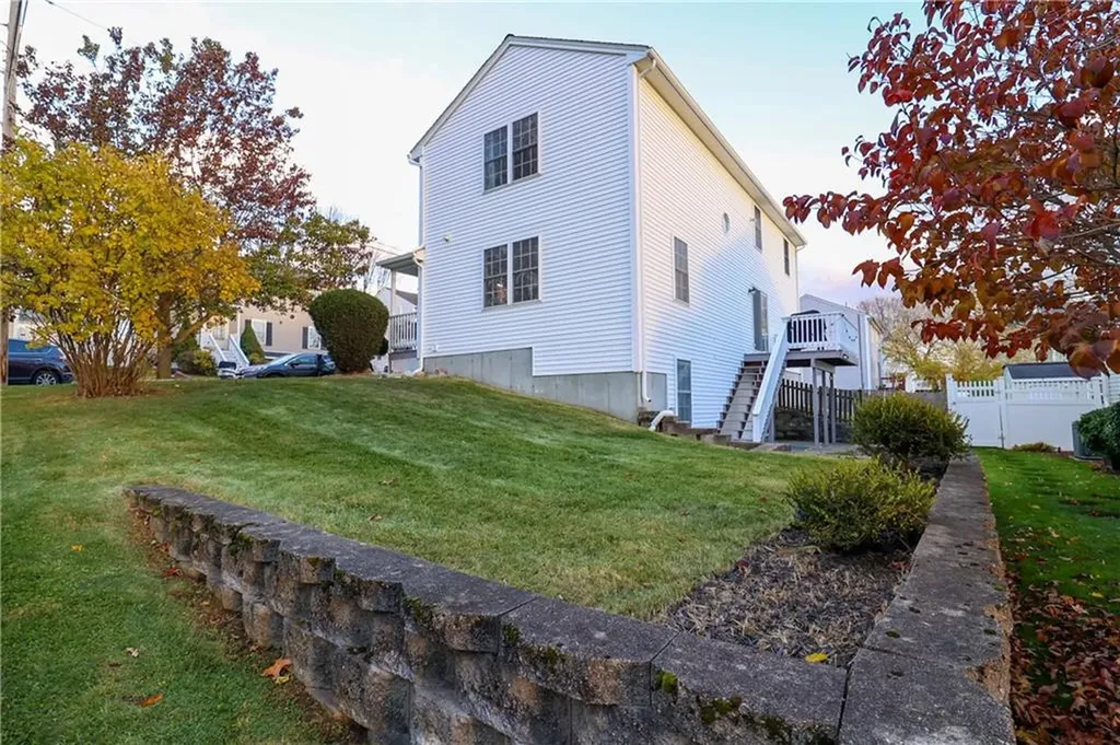 5 Edgewood Avenue Cumberland RI 02864