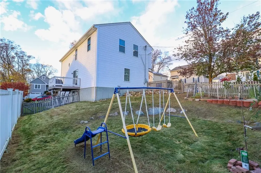 5 Edgewood Avenue Cumberland RI 02864