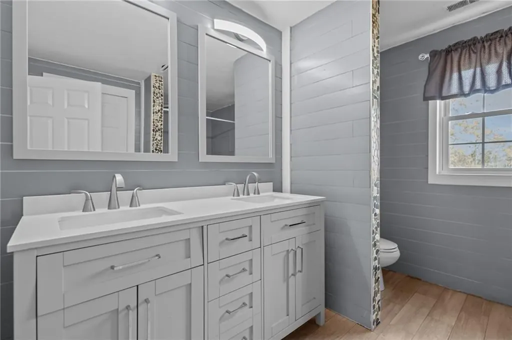 109 Kirby Avenue Warwick RI 02889