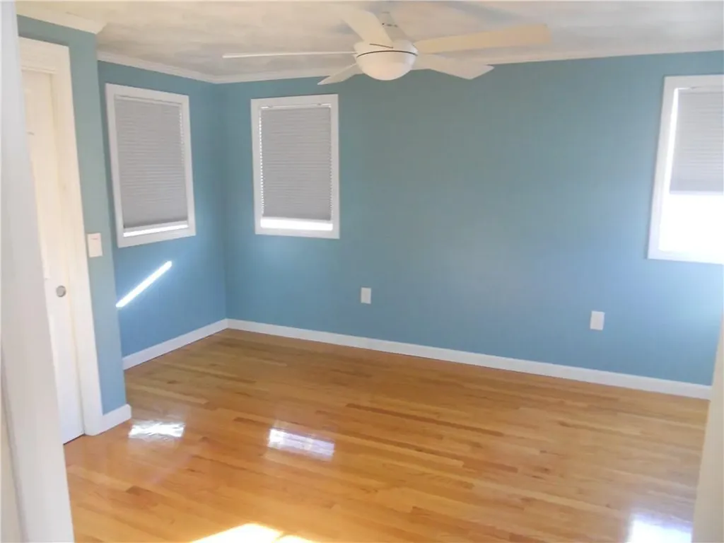 20 Anchorage Road Narragansett RI 02882