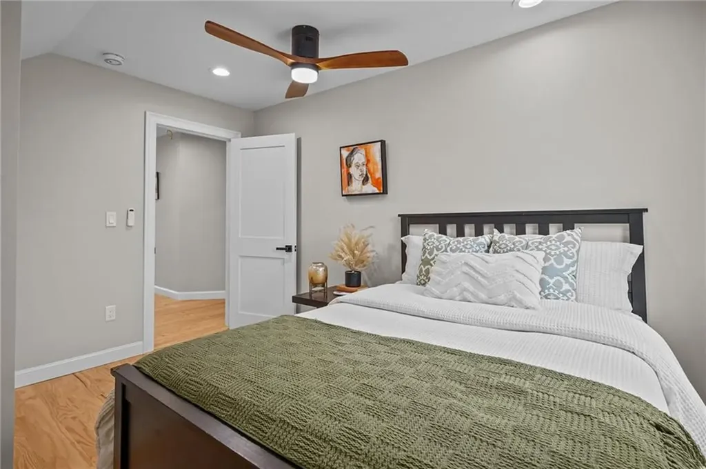 25 Tecumseh Street Providence RI 02906