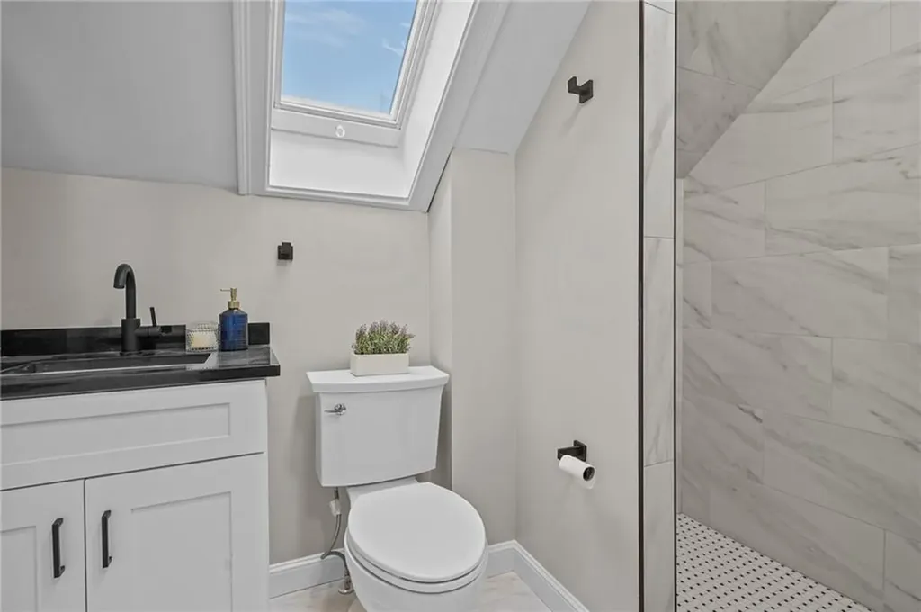 25 Tecumseh Street Providence RI 02906