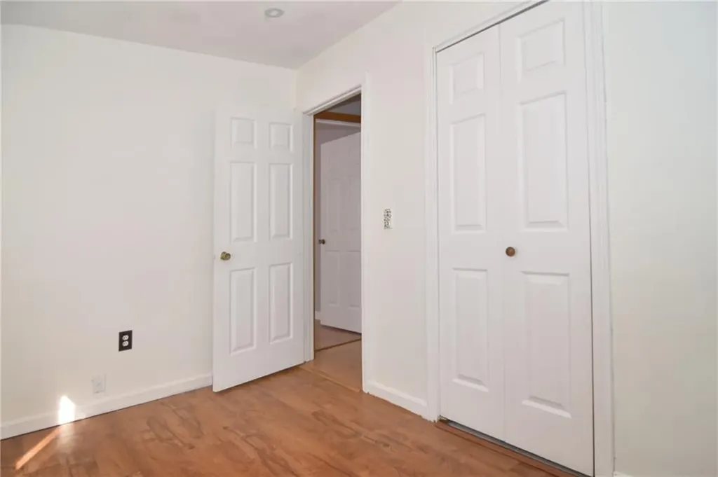 16 River Drive Johnston RI 02919