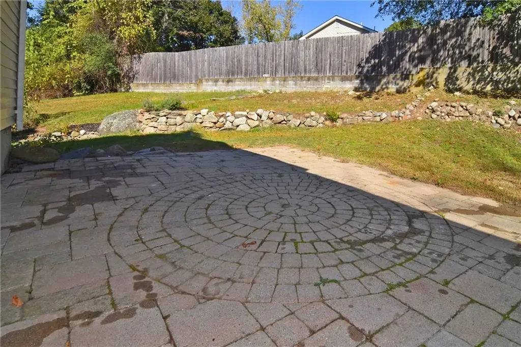 16 River Drive Johnston RI 02919