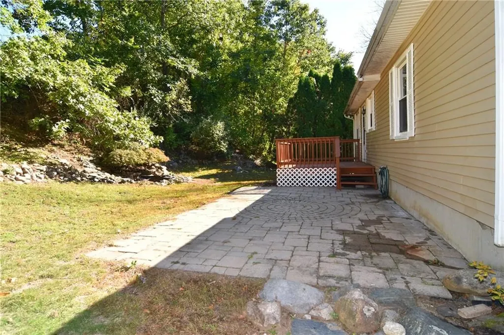 16 River Drive Johnston RI 02919