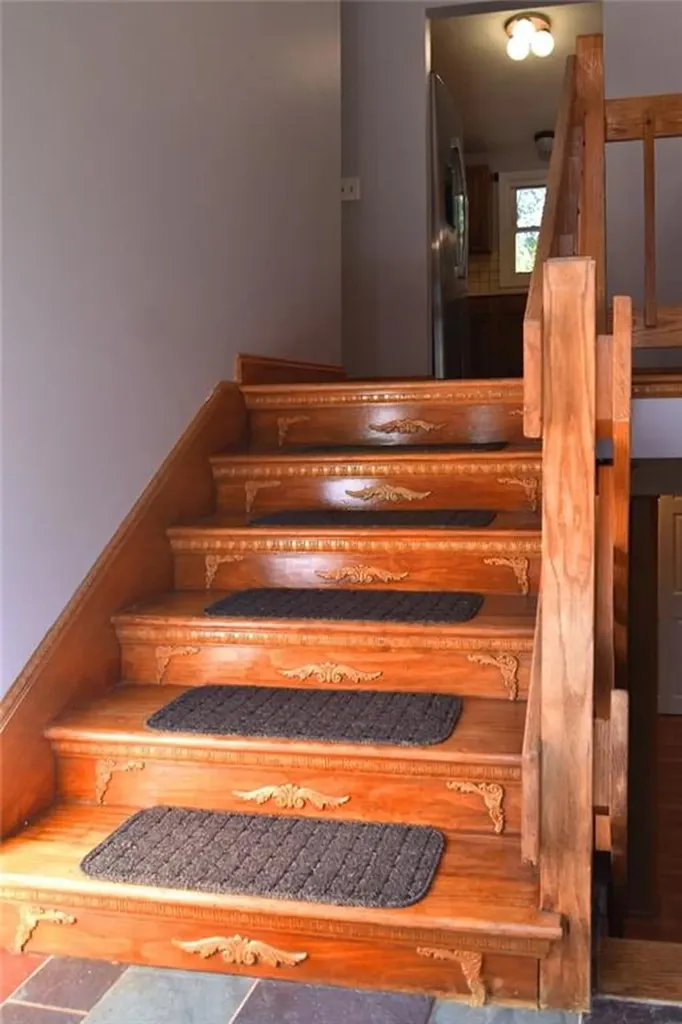 16 River Drive Johnston RI 02919