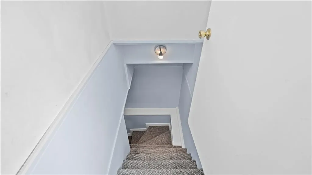 21 Orford Street North Providence RI 02904