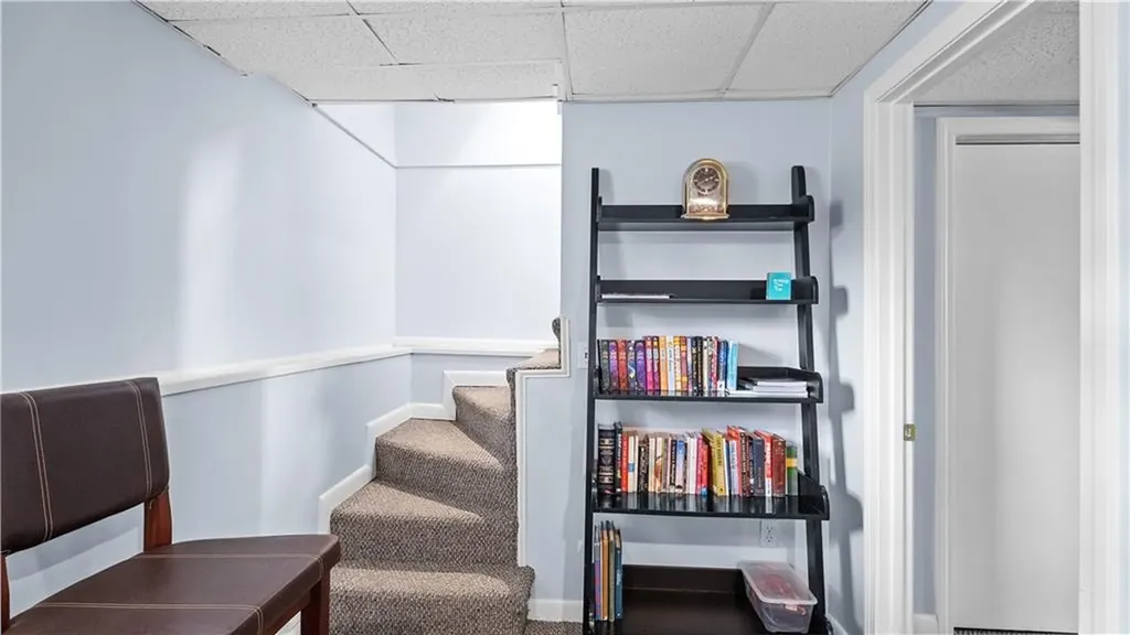 21 Orford Street North Providence RI 02904