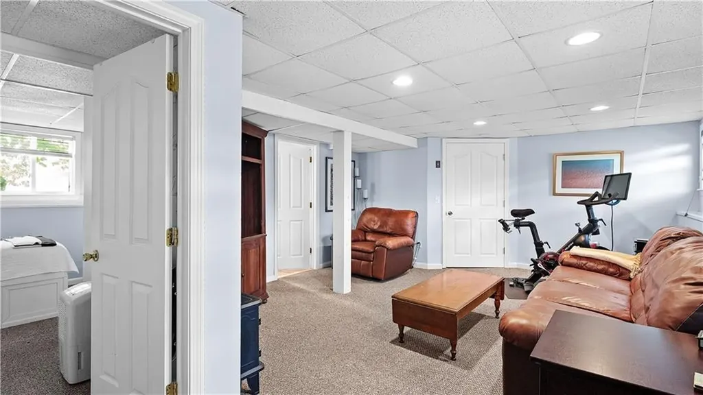 21 Orford Street North Providence RI 02904