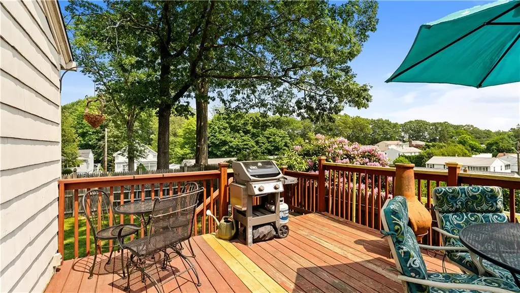 21 Orford Street North Providence RI 02904