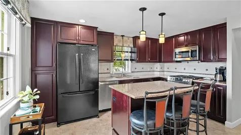 21 Orford Street North Providence RI 02904