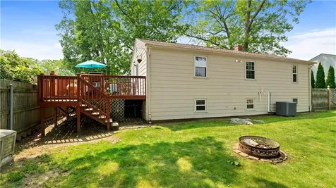 21 Orford Street North Providence RI 02904