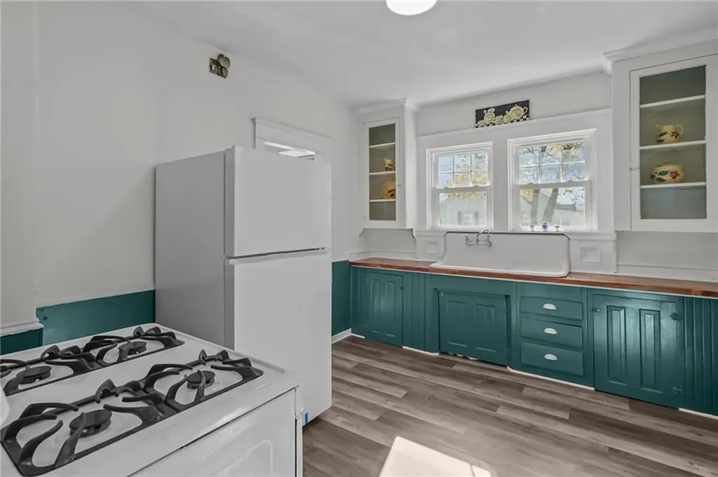 79 Carpenter Street Warwick RI 02886