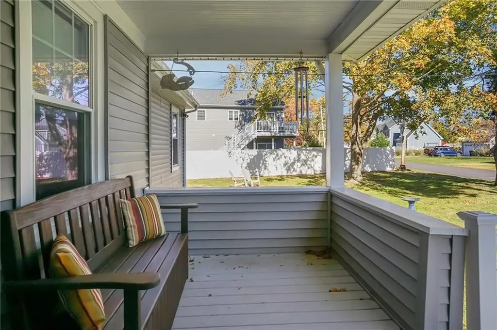 79 Carpenter Street Warwick RI 02886