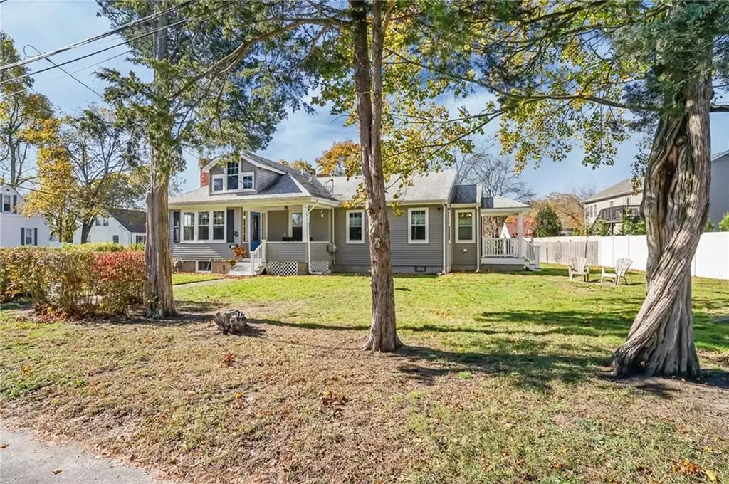 79 Carpenter Street Warwick RI 02886