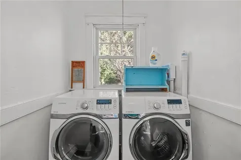 79 Carpenter Street Warwick RI 02886