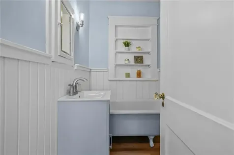 79 Carpenter Street Warwick RI 02886