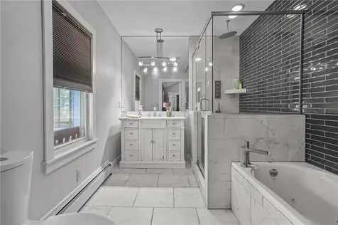 79 Carpenter Street Warwick RI 02886