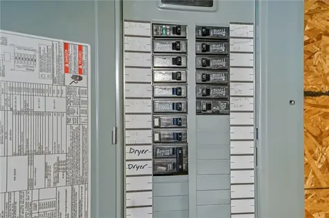 79 Carpenter Street Warwick RI 02886