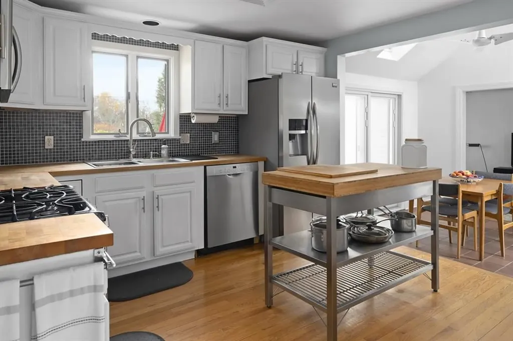 922 Narragansett Parkway Warwick RI 02888