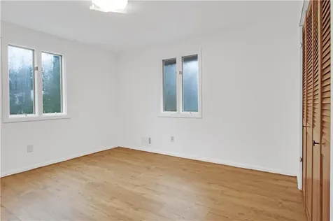 20 Holly Hill Court East Greenwich RI 02818