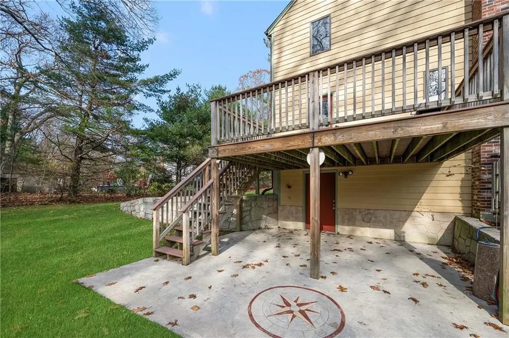 539 Douglas Pike North Smithfield RI 02896