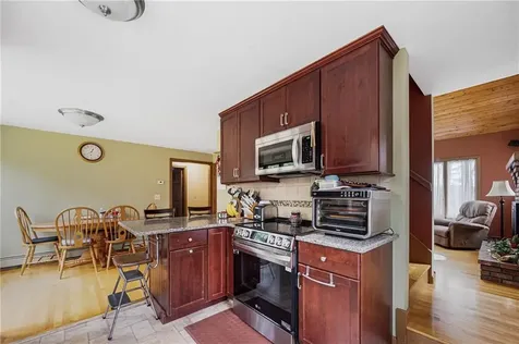 539 Douglas Pike North Smithfield RI 02896