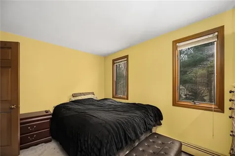 539 Douglas Pike North Smithfield RI 02896