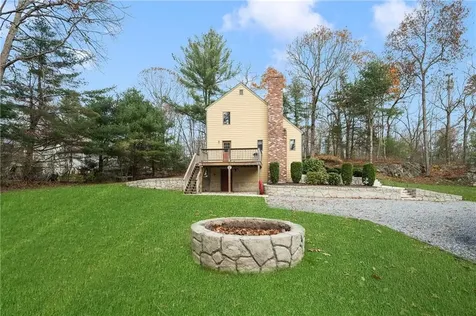 539 Douglas Pike North Smithfield RI 02896