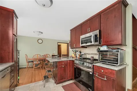 539 Douglas Pike North Smithfield RI 02896