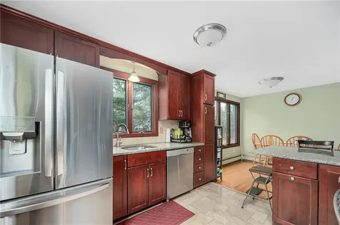 539 Douglas Pike North Smithfield RI 02896