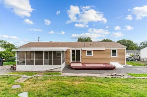 11 Red Robin Road Cranston RI 02920