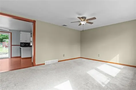 11 Red Robin Road Cranston RI 02920