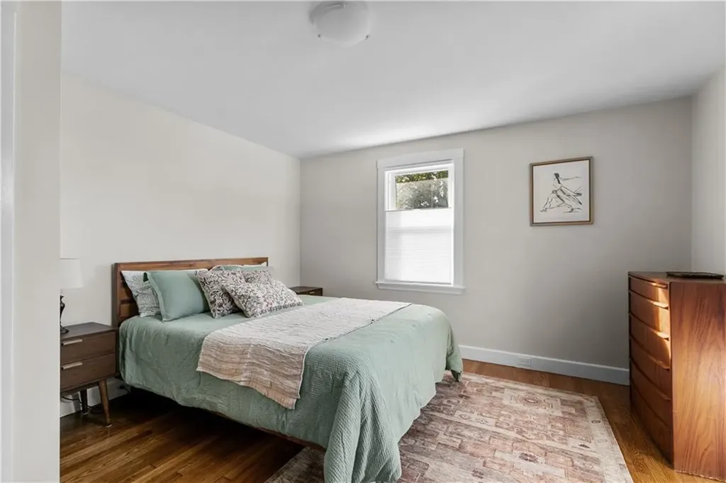 72 Kane Avenue Middletown RI 02842